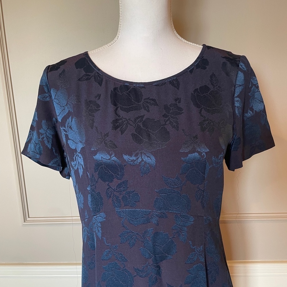 Vintage Laura Ashley long dress 8 jacquard acetate floral navy sheen tea 90s Y2K - Picture 2 of 5